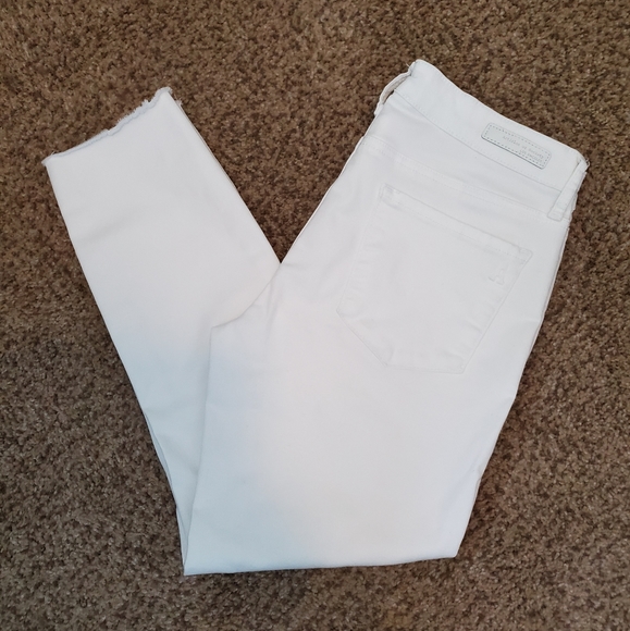 Articles of Society White Cropped Jeans - Picture 2 of 8